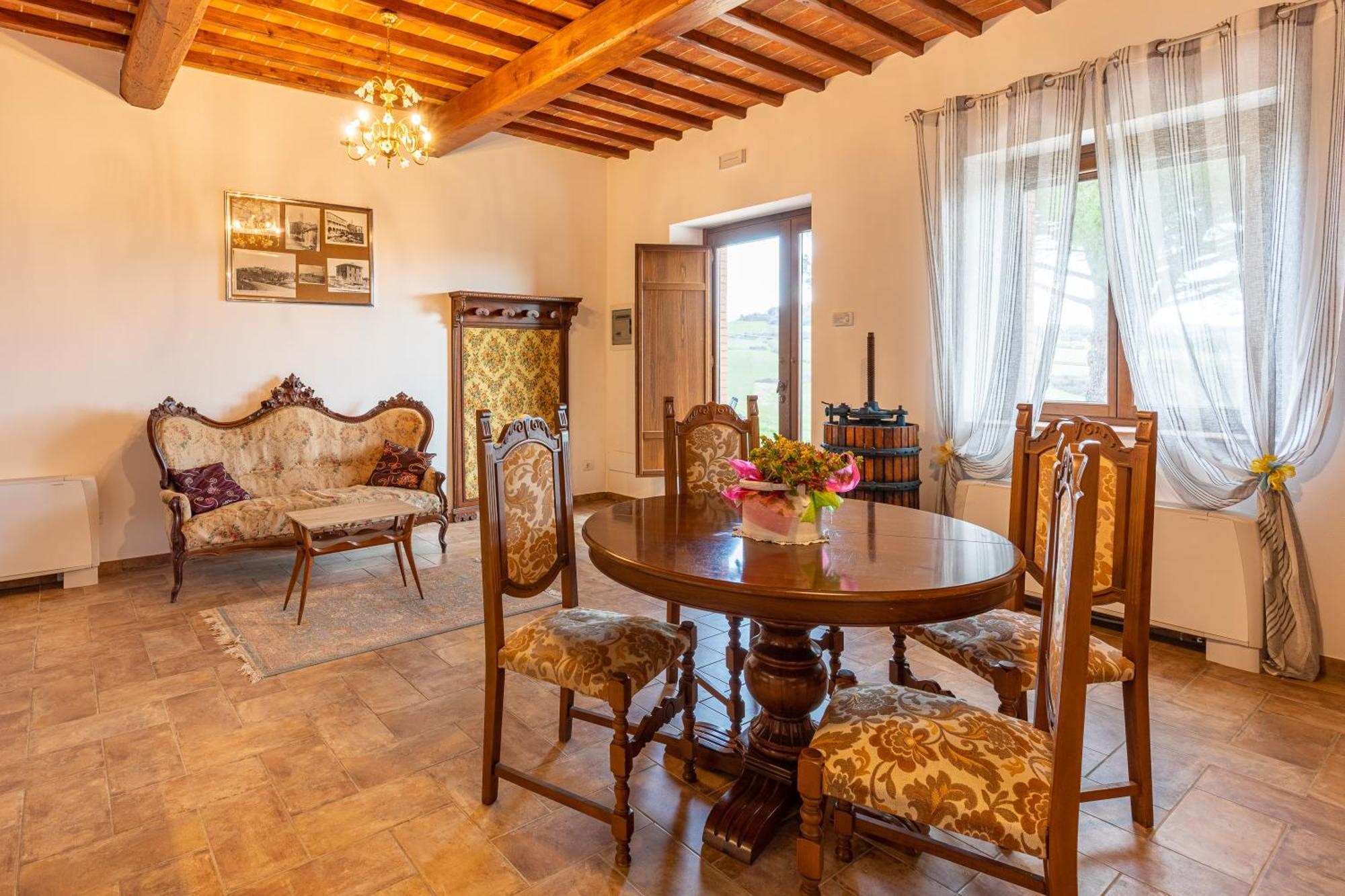 Agriturismo Il Casato - Il Torchio 皮恩扎 外观 照片